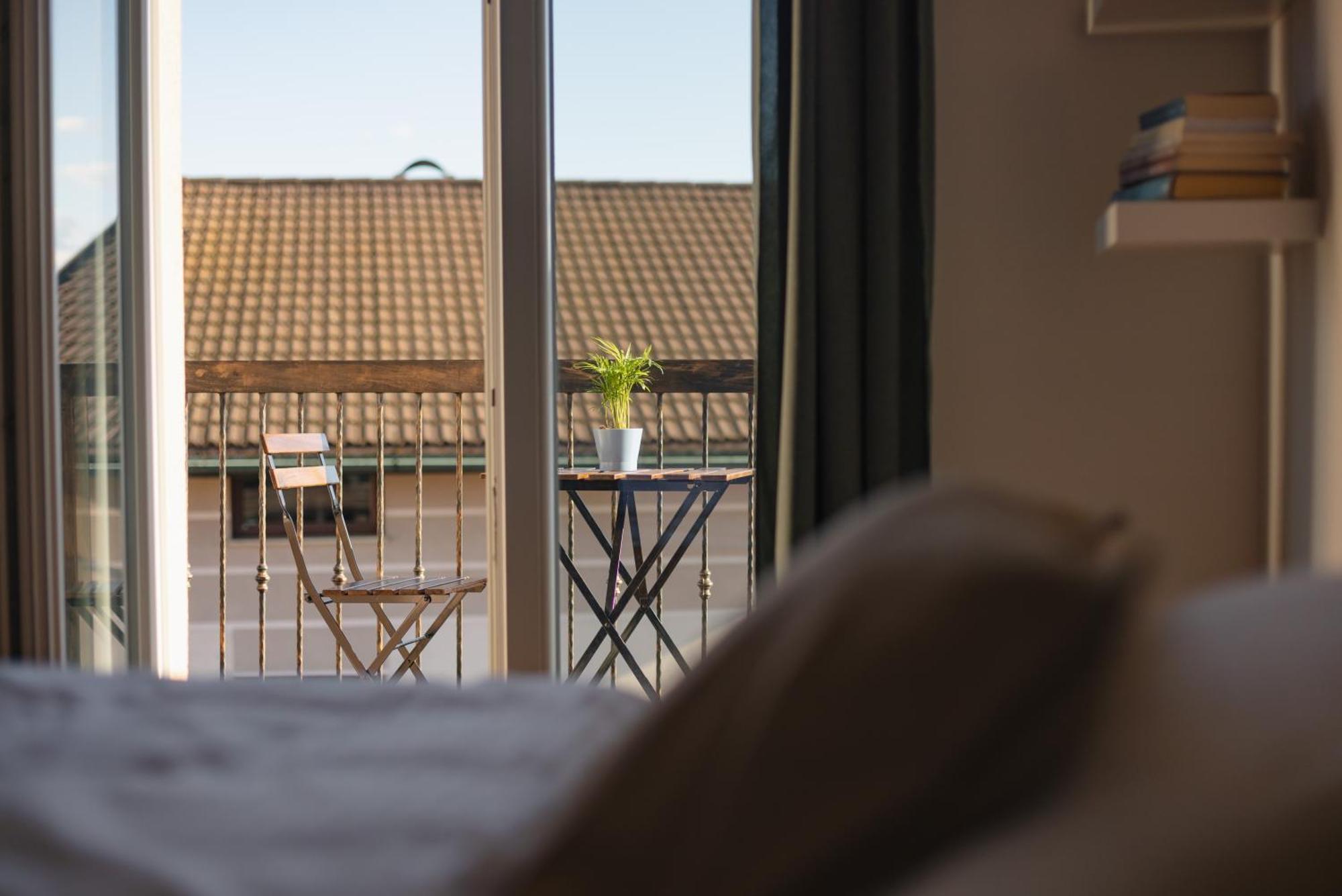 Vila Klara Apartments Ljubljana Bagian luar foto